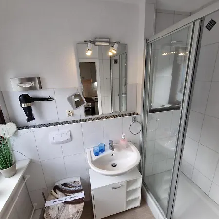 Haus Kaiser 3 Deichlust Апартаменты Бюзум