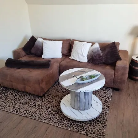 Haus Kaiser 3 Deichlust Апартаменты