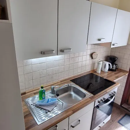 Haus Kaiser 3 Deichlust Апартаменты