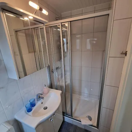 Haus Kaiser 3 Deichlust Апартаменты Бюзум