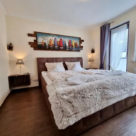 Апартаменты Haus Kaiser 3 Deichlust *